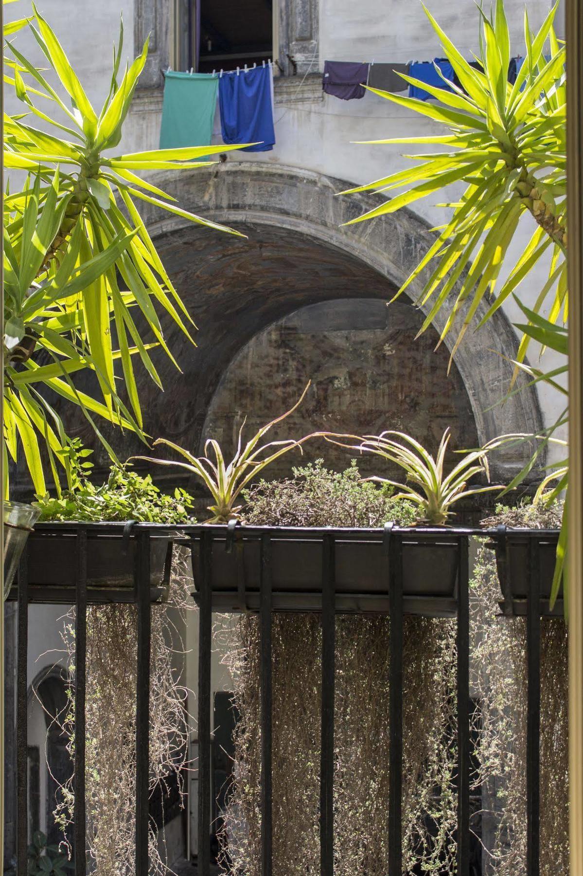 Diletto A Napoli Bed & Breakfast Exterior photo